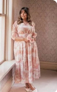 JessaKae Toile Coral/Blush Tiered Maxi Dress 1x - Picture 1 of 24