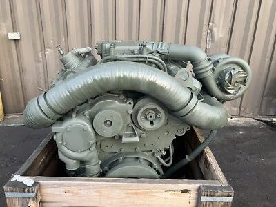 MOTOR DIÉSEL TURBO MECÁNICO DETROIT 8V71T SUPERÁVIT GOBIERNO Foto 1 de 4