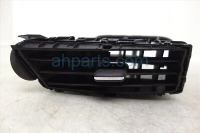2011-2012 Infiniti G25 Dash Center Right Ac Air Condition Vent 68750-Jk00a - Image 1 of 4