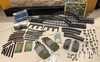 (12) Märklin/Faller/Kibri H0 Brücken,Bahnübergang,Rampen Telegraphmast konvolut - Bild 1 von 4