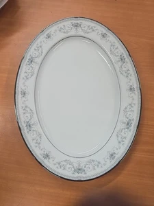 Noritake 6107 Colburn 13.50" Oval Serving Platter - Bild 1 von 3