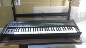 Yamaha DX7 Vintage Synthesizer 61-Key Working Confirmed - Picture 1 of 9
