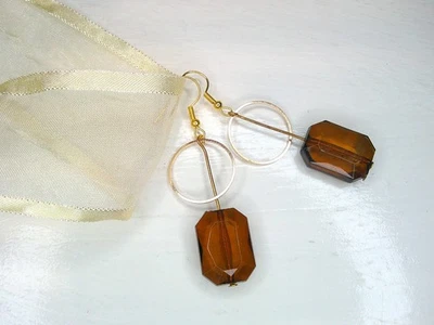 Pendientes colgantes oro y marrón hechos a mano Foto 1 de 4