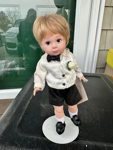 Madame Alexander Ring Bearer Doll 2000 Alexander Doll Co. #28655 - Bild 1 von 5