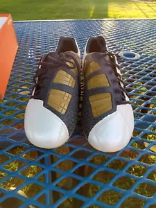 Nike Total 90 Shoot lll L-FG weiß/gold/schwarz 385401 147 Gr. 7,5 - Bild 1 von 8
