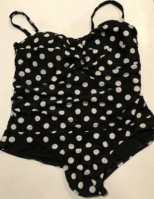Traje de baño 16W Polkadot Pinup Twist 1X busto negro blanco acanalado Catalina acolchado Foto 1 de 4