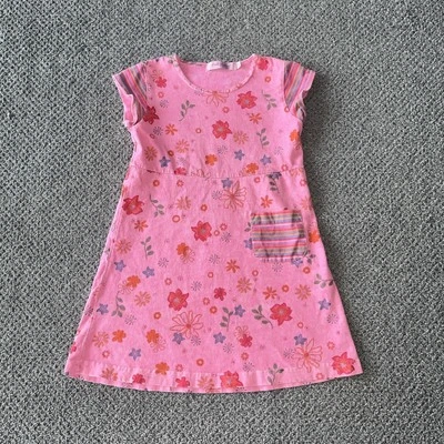 Vestido vintage de productos frescos para niñas. Enlace. Talla 5. Bolsillos  Foto 1 de 3