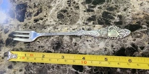 ANCHOR ROGERS c1892! PEQUOT SILVERPLATED MIZPAH ๐จ COCTAIL & SEAFOOD FORK ๐ฆ๐ข - Picture 1 of 14