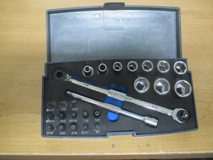 Blue-Point 25pc 1/4" Socket/Bit Ratchet Set Model: BLPBTWKIT - Picture 1 of 2