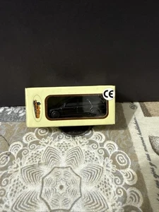 AUTOMODELLI IN SCALA 1/87 MACCHINA MINIATURA IN PLASTICA  X PLASTICI DIORAMA - Foto 1 di 1