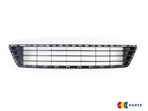 NEW GENUINE VW GOLF R MK7 2013-2016 LOWER CENTER GRILL BLACK 5G0853677F 041 - Picture 1 of 5