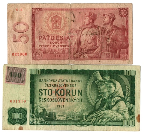 2 LARGE COLD WAR BILLS from CZECHOSLOVAKIA @ $3.49!! SOVIET SOLDIER/WW2 PARTISAN Cover