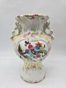 Jarrón vintage Bassano hecho en Italia arte pintado a mano porcelana aplicada flores - Imagen 1 de 5