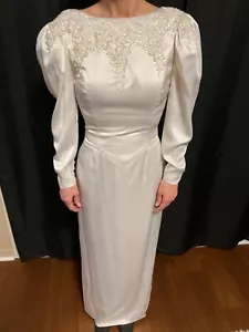 Vintage White Long Sleeve Wedding Dress custom made Size 6 satin - Picture 1 of 7