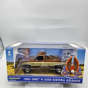 Greenlight 1:18 1982 GMC K-2500 Pickup Truck "The Fall Guy" Brown USA SELLER - Picture 1 of 16