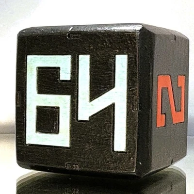 64.BLACK.Pale blue and Orange - Stick Font - Backgammon Doubling Cube 36mm - Image 1 of 4