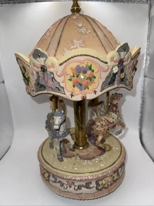 Vtg 2000 Granduer Noel Collector’s Edition Musical Animated Carousel 14”H - Picture 1 of 13