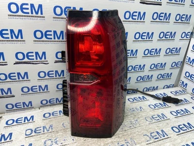 15 TAHOE SUBURBAN 2015 pasajero/lateral derecho luz trasera lámpara OEM Foto 1 de 4