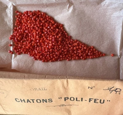 +900 CUENTAS DE CORAL VINTAGE FRANCIA 1930 ART DECO? LOTE JOYAS POLI-FEU chatons Foto 1 de 4