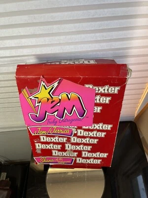 Adorable Estuche de Caja de Zapatos de Almacenamiento Jem Años 80 - Hecho a Mano en Años 80 por Child ¡Escandaloso! Foto 1 de 3