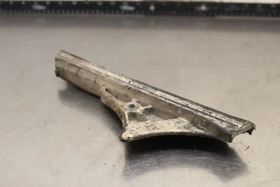 Polaris Trail Boss 250R 1986 transmisión trasera protector de cadena cubierta escudo T775 Foto 1 de 4