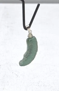 Roman Glass Chip Pendant - Picture 1 of 2