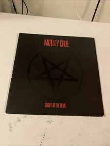 Vintage Original 1983 Motley Crue - Shout At The Devil - Vinyl LP Record Album - Picture 1 of 24