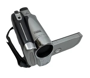 Canon DC220 Mini DVD Camcorder Silver /Gray Tested Working No Charging Cord - Picture 1 of 18