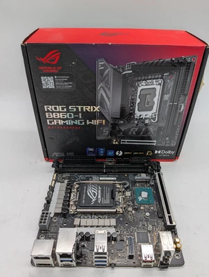 Placa madre modelo desconocido - piezas sueltas/defecto - Imagen 1 de 4