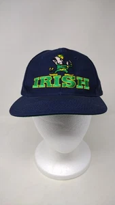 Cappello Snapback Vintage Notre Dame Fighting Irish Twins Enterprise Inc - Foto 1 di 6