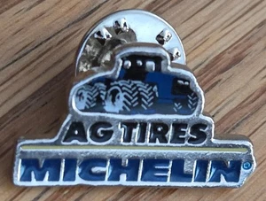 Pin de solapa promocional para neumáticos Michelin Man Agricultural AG - Imagen 1 de 2