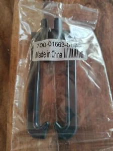 Cisco 700-01663-01-A0 Cable Manager Holder Clip FNFP - Photo 1/2