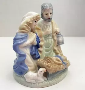 Hermosa Estatuilla Pastel Vintage de Porcelana Natividad de Autom Holy Family - Imagen 1 de 6