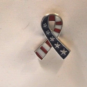ENAMEL FLAG RIBBON PINS PATRIOTIC USA VETERANS DAY LABOR DAY ELECTION DAY SET 3 - Picture 1 of 3