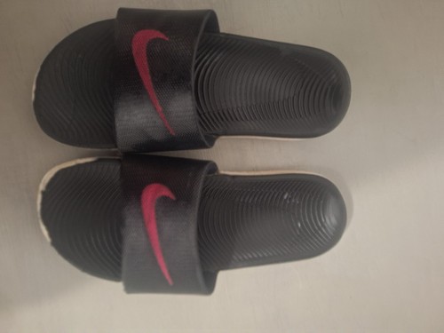 Sandali Nike per ragazza taglia 3y