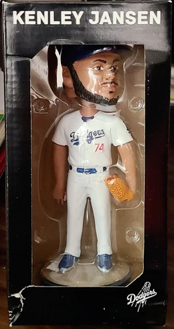 Kenta Maeda Bobblehead 2017 SGA Los Angeles Dodgers Cover