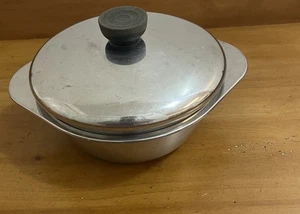 Revere Ware 7" Doppelkocher flacher Einsatz mit Deckel für 2 und 3 Quart Soßenpfanne. - Bild 1 von 5