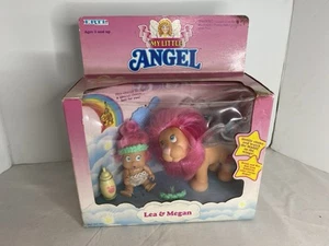 Vintage 1993 Ertl My Little Angel Lea & Megan Löwe rosa Haare neu im Karton komplett! - Bild 1 von 10