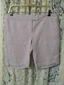 =ANN TAYLOR PETITES SIGNATURE FIT LOWER ON WAIST 12P (35x9.5) STRIPED SHORTS - Picture 1 of 8