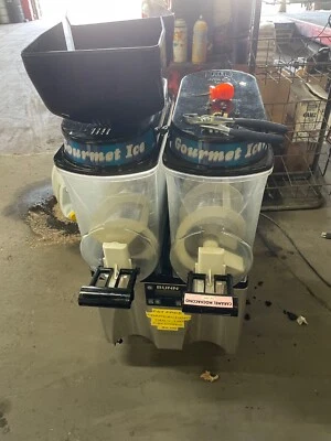 Máquina de bebidas congeladas de hielo gourmet BUNN Ultra -2 REALMENTE PESADA piezas de rotura Foto 1 de 3