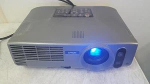 Epson EMP-830 LCD Multimedia Projector 1844 Lamp Hours with Pixel Issue - Picture 1 of 8