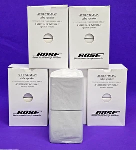 Neuwertiger Bose Doppelcube weiß Lautsprecher Lifestyle Acoustimass Cube mit 20 Fuß Kabel! - Bild 1 von 11
