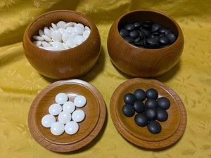 Piedras Clam Go Talla 32 hechas en Hyuga con Go Bowls Japón - Imagen 1 de 19