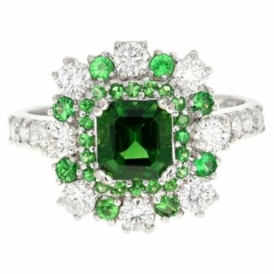 Anillo único para mujer de plata de ley 925 granate tsavorita corte Asscher de 1,10 quilates Foto 1 de 4