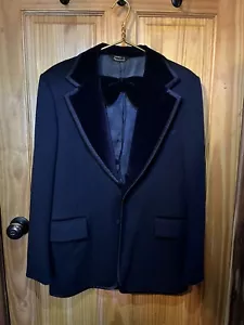 Haricon Vintage Velvet Polyester Formal Jacket W/ Bowtie Washington Taylors - Picture 1 of 23