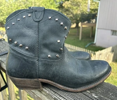 Женские сапоги Vintage Shoe Company Luisa с заклепками на черной молнии размер 7,5 - Изображение 1 из 4