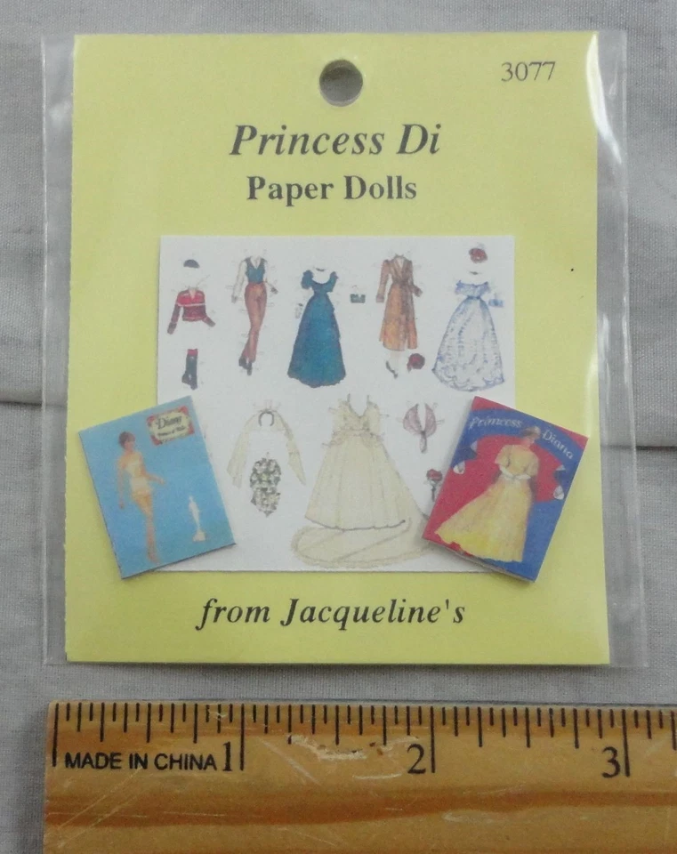 Muñecas de papel Princess Di escala 1:12 de Jacqueline's para casas de muñecas en miniatura Foto 1 de 1