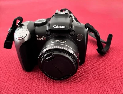 Canon PowerShot SX20IS 12,1 MP полный комплект в коробке. Абсолютное идеальное состояние товара! - Изображение 1 из 4