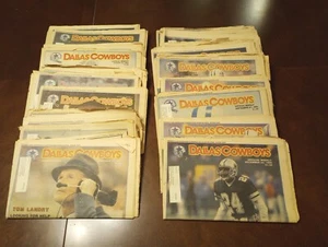 Lot of 31 different 1986 Dallas Cowboys Weekly Magazine Newspapers - Picture 1 of 5