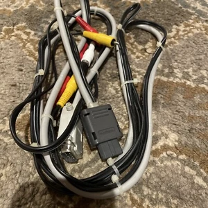 Nintendo Official OEM Video AV Composite Cable for Super SNES Gamecube N64 Used - Picture 1 of 4